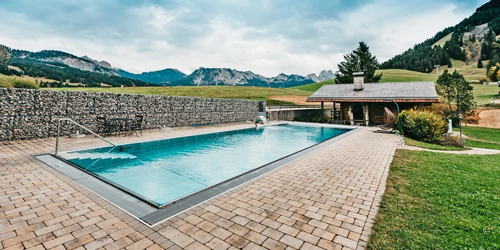Tyrolské Alpy: hotel u lanovky, wellness, vynikající polopenze a slevová Tannheimertal Card