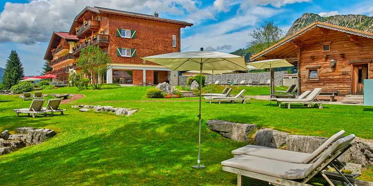 Tyrolské Alpy: hotel přímo u sjezdovky, wellness a vynikající polopenze
