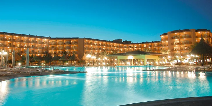 Dovolená v Egyptě: 4* hotel Siva Grand Beach na pláži v oblasti Hurghady, all inclusive i letenky