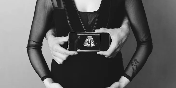 Exteriérové focení: těhotenské, rodinné, portrétní, newborn, dětí i zvířat