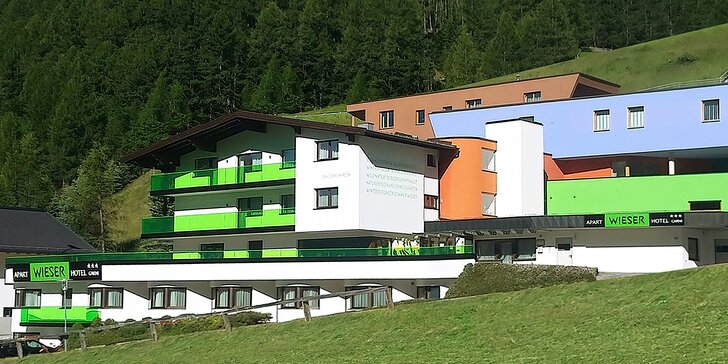 Tyrolské alpy: neomezeně sauny, snídaně a first minute sleva
