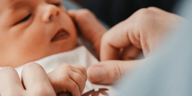 Rodinné či new born focení v ateliéru v boho stylu: 8 upravených snímků