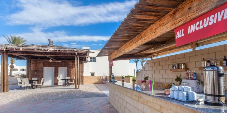 Djerba s all inclusive: Hotel Le Petit Palais**** s bazénem a blízko pláže, letenky a transfery