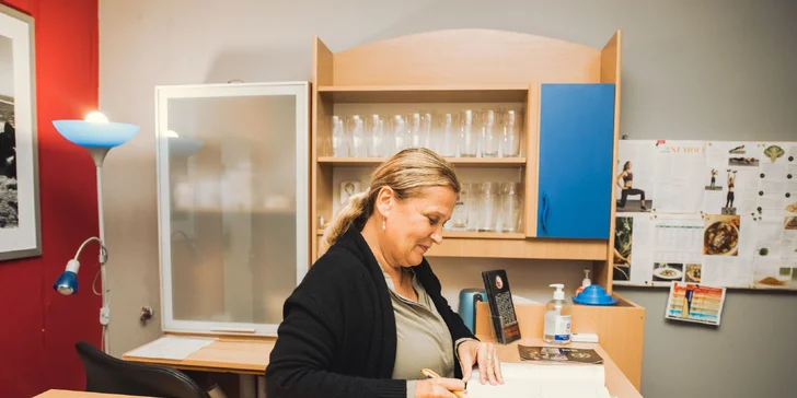 Měsíční permanentka na sport a 150 minut ve wellness: bojové umění i kondiční cvičení