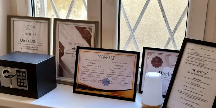Omlazení pleti: lifting, ultrazvukové či manuální čištění, karboxyterapie, TC Plus peeling nebo mezoterapie