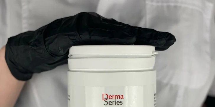 Omlazení pleti: lifting, ultrazvukové či manuální čištění, karboxyterapie, TC Plus peeling nebo mezoterapie