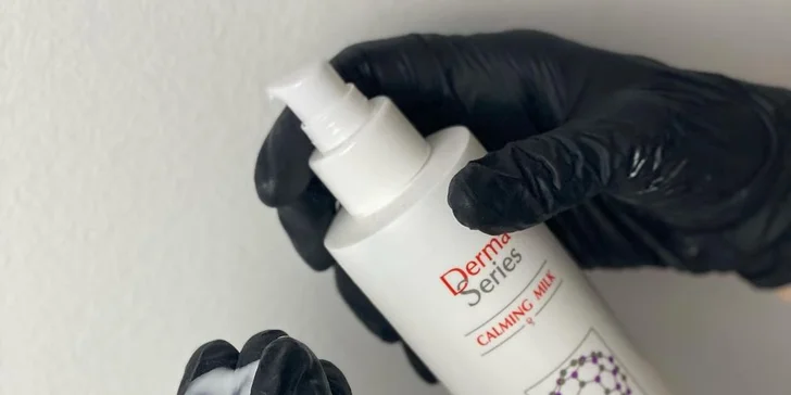 Omlazení pleti: lifting, ultrazvukové či manuální čištění, karboxyterapie, TC Plus peeling nebo mezoterapie
