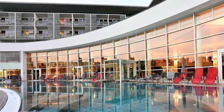 Burgenlandsko: pobyt ve 4* wellness hotelu, plná penze, vstup do skanzenu i slevy na spa