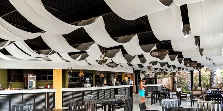Hotel Yadis Hammamet**** v Tunisku: all inclusive, letenky a transfery