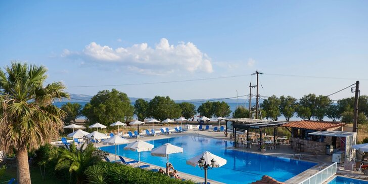 Dovolená na ostrově Lesbos včetně letenky: Hotel Kalloni Bay*** se snídaní, 50 metrů od pláže