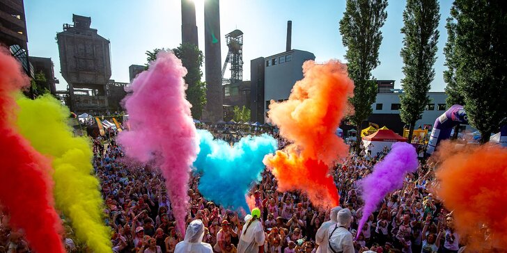 Vstup na Rainbow Fest v Dolní oblasti Vítkovice: hudba, zábava, stand-up a barevné běhy pro celou rodinu