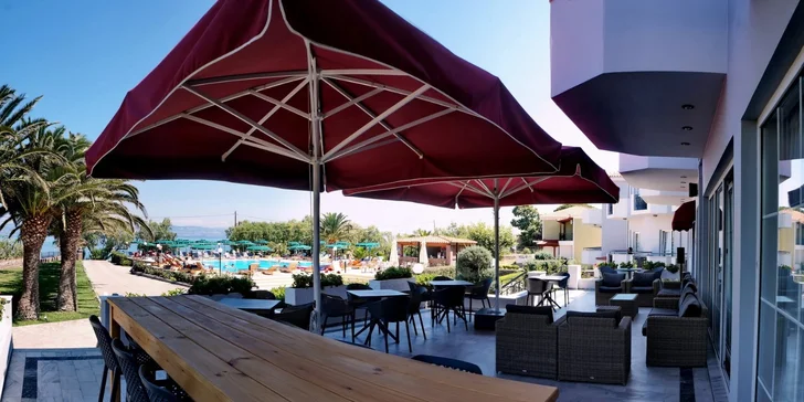 All inclusive dovolená na ostrově Lesbos: Hotel Bella Vista**** s bazénem a hned u pláže