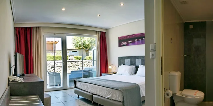 All inclusive dovolená na ostrově Lesbos: Hotel Bella Vista**** s bazénem a hned u pláže