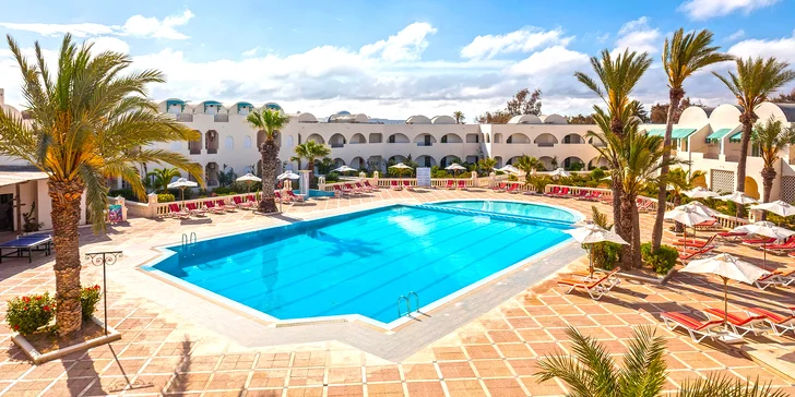 Djerba s all inclusive: Hotel Le Petit Palais**** s bazénem a blízko pláže, letenky a transfery