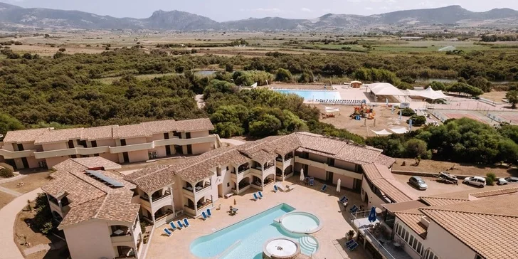 Letecky na Sardinii: 8 dní ve 4* hotelu Baia delle Mimose s all inclusive