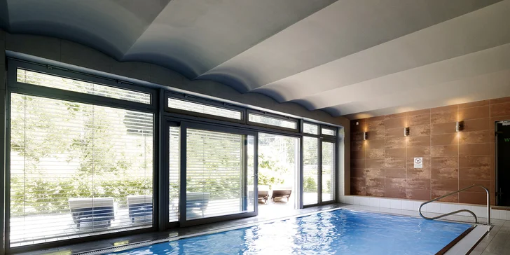 4* hotel v Ludvíkově v oblasti CHKO Jeseníky: snídaně, bazén i možnost vířivky