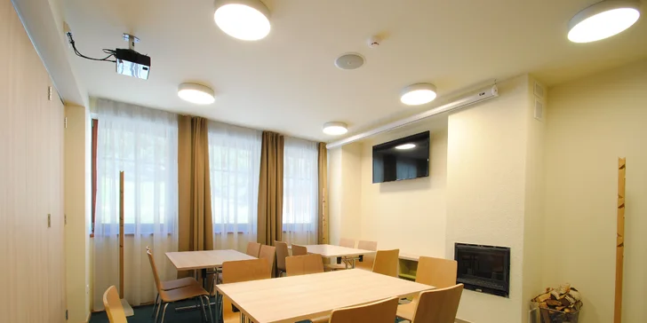 4* hotel v Ludvíkově v oblasti CHKO Jeseníky: snídaně, bazén i možnost vířivky
