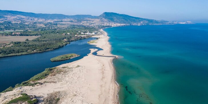 Sardinie s plnou penzí: Hotel Bellevue Resort Sardinia**** u písčité pláže, letenky i transfery v ceně