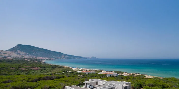 Sardinie s plnou penzí: Hotel Bellevue Resort Sardinia**** u písčité pláže, letenky i transfery v ceně