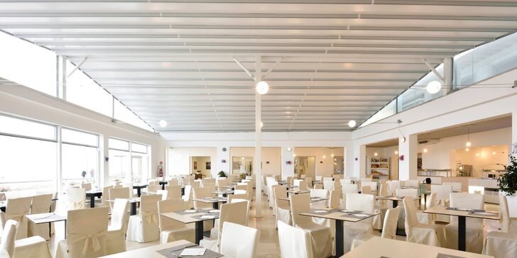 Sardinie s plnou penzí: Hotel Bellevue Resort Sardinia**** u písčité pláže, letenky i transfery v ceně