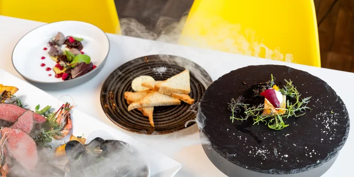 6chodové francouzské menu pro 2 osoby: maso i mořské plody, kuchař s michelinskou praxí
