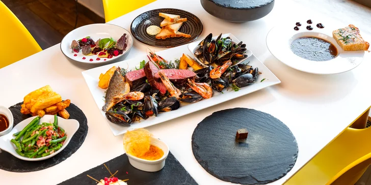 6chodové francouzské menu pro 2 osoby: maso i mořské plody, kuchař s michelinskou praxí