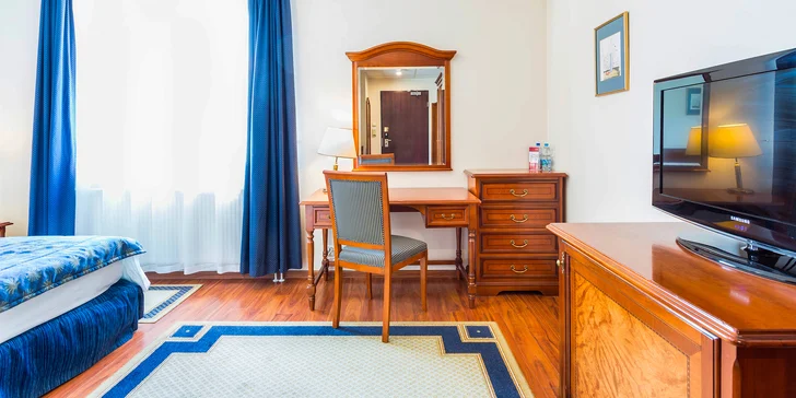 Hotel v centru Vratislavi jen 5 min pěšky od Staroměstského náměstí: wellness, snídaně či polopenze