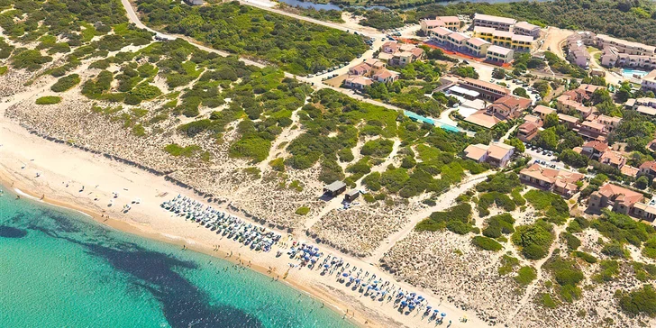 Letecky na Sardinii: 8 dní ve 4* hotelu Baia delle Mimose s all inclusive
