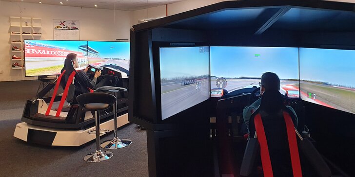 Nejrealističtější simulátor závodních aut v Česku: 30 nebo 60 minut až pro 3 jezdce současně