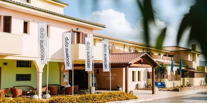 Letecky na Sardinii: 8 dní ve 4* hotelu Baia delle Mimose s all inclusive