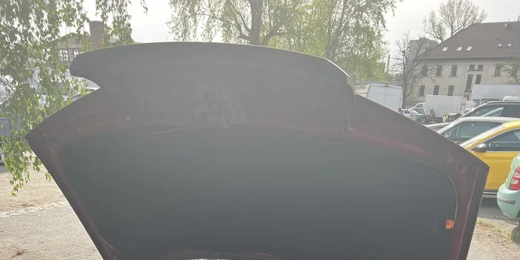 Dekarbonizace motoru o libovolném objemu pro vyšší výkon, míň emisí a delší životnost