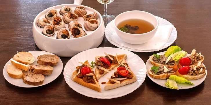 Exkurze na šnečí farmu včetně 5chodového degustačního menu s moravským vínem k tomu