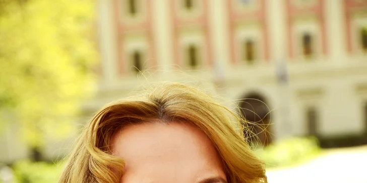 Focení s proměnou vizáže v exteriéru s fotografem hvězd Emanuelem Della Pia