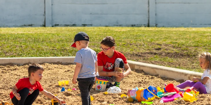 Vstup do BagrParku pro děti i dospělé: zábavní park, kde zkusíte řídit stavební stroje