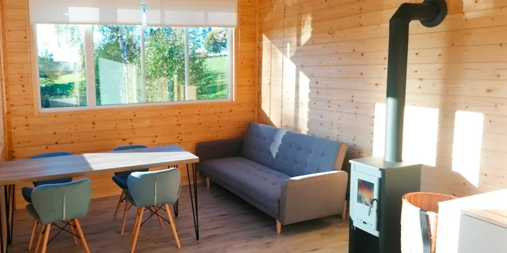 Dovolená v Českém Švýcarsku: tiny house u rybníku i privátní horký sud