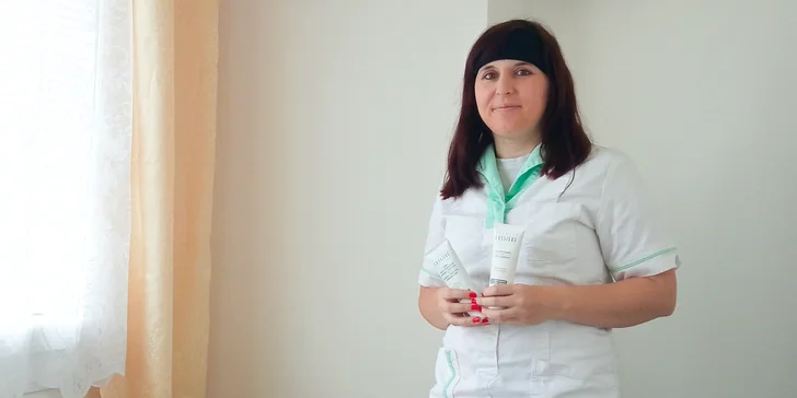 Kosmetické ošetření se Spirulinou, čokoládou či Aloe Vera i laminace obočí