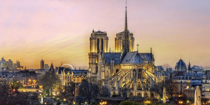 Výlet do Paříže: Montmartre, muzeum voskových figurín, dům parfémů i Eiffelovka