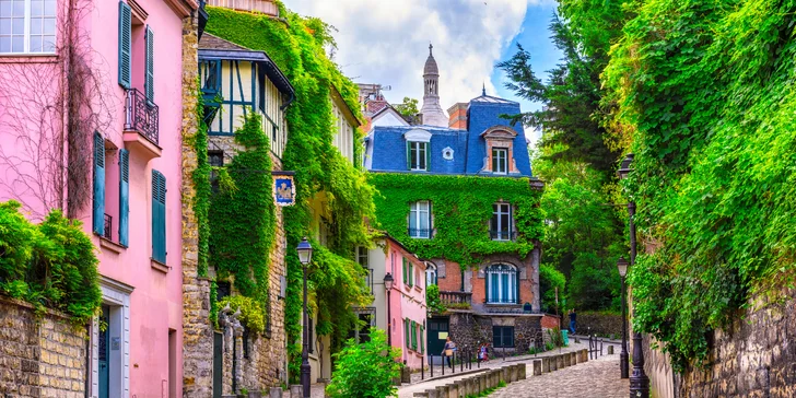 Výlet do Paříže: Montmartre, muzeum voskových figurín, dům parfémů i Eiffelovka