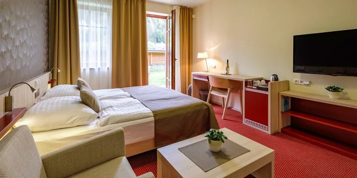 4* hotel v Ludvíkově v oblasti CHKO Jeseníky: snídaně, bazén i možnost vířivky
