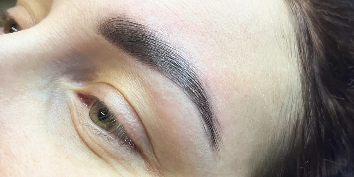 Barvení, lash lifting, laminace obočí vč. úpravy nebo kompletní balíček