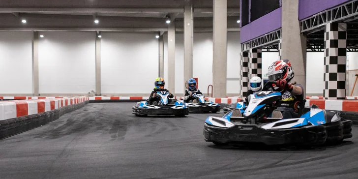 Mnoho zábavy pod jednou střechou: motokáry, multiball i jump arena ve Fun Areně Cheb
