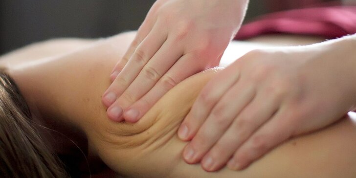 30-60 min. relaxu: sportovní masáž zad, zad a šíje i celého těla