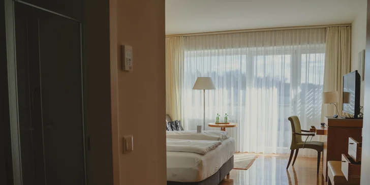 Burgenlandsko: pobyt ve 4* wellness hotelu, plná penze, vstup do skanzenu i slevy na spa