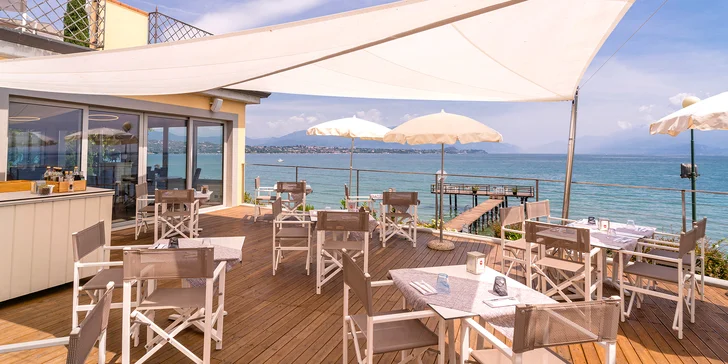 Lago di Garda: 4* hotel s bazénem hned u jezera, láhev vína a extra slevy pro delší pobyty