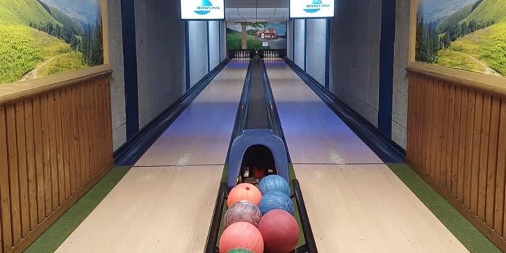 1 hodina bowlingu až pro 6 lidí: čtveřice drah na výběr