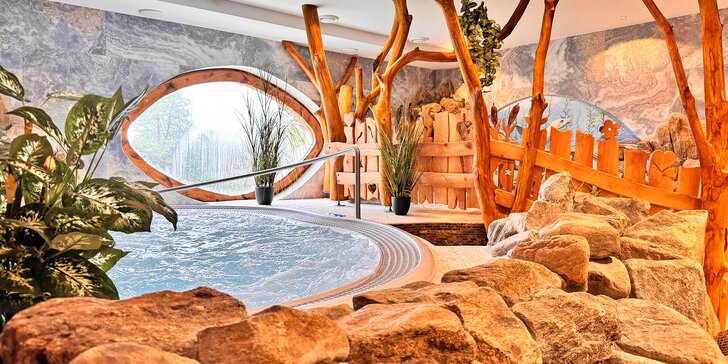 Wellness v resortu Peklo Čertovina pro 1 nebo 2 osoby: 60 až 90 minut rajské relaxace, vířivky, sauny i bazén