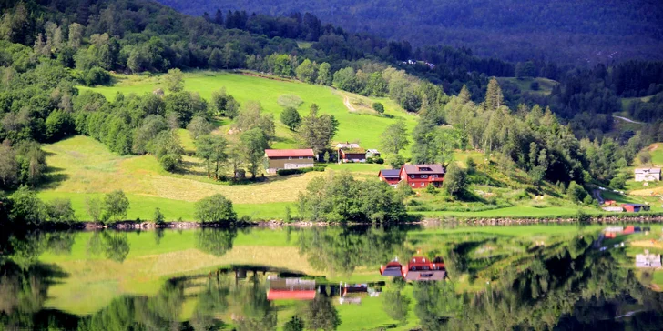 Do Norska za vodopády, ledovci a fjordy: letecky, s ubytováním, večeřemi a průvodcem