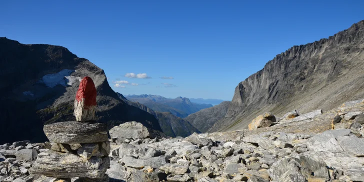 Do Norska za vodopády, ledovci a fjordy: letecky, s ubytováním, večeřemi a průvodcem