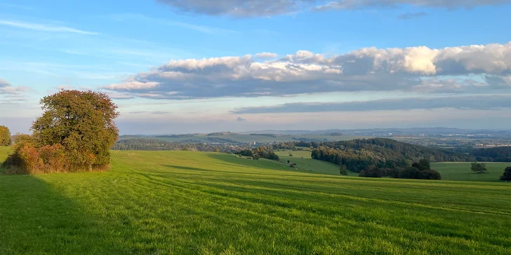 Pobyt v klidné vesnici v Jeseníkách: ubytování v apartmánech s vybavenou kuchyní, až pro 7 osob, cca 7 km od Karlovy Studánky
