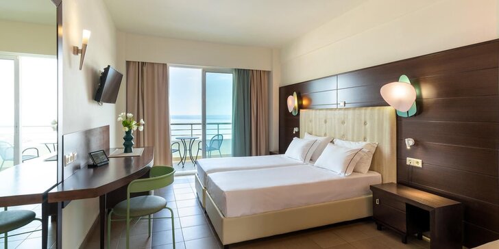 Letecky na Thassos: 5* Hotel Blue Dream Palace přímo u písečné pláže Triniti, polopenze